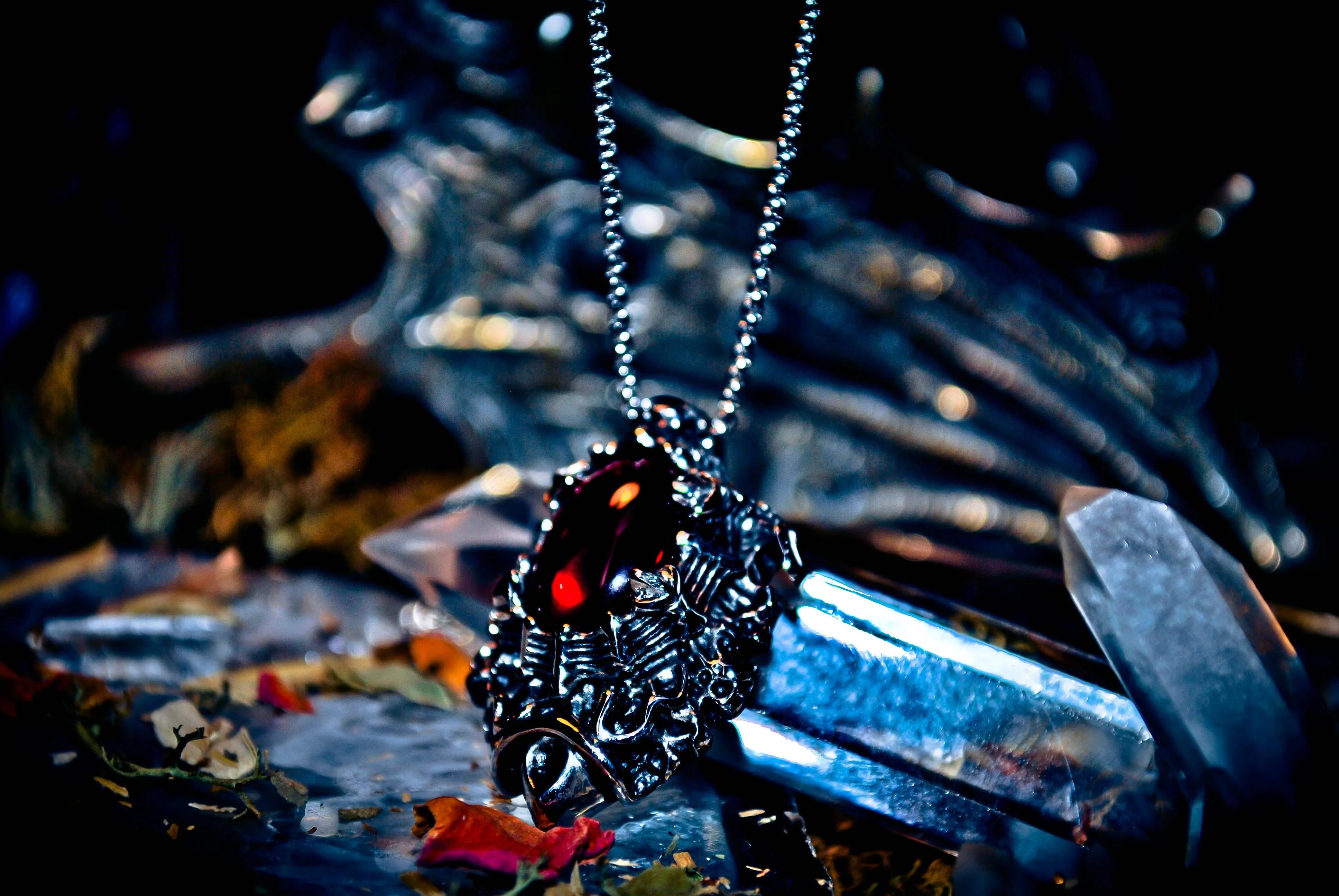 ** RARE ** Haunted SANGUINE VAMPIRE Amulet of Eternal Wealth and IMMORTALITY! $$$ Pendant of ULTIMATE Wealth 33 Money & Luck Spells PARANORMAL VAMP! $$$