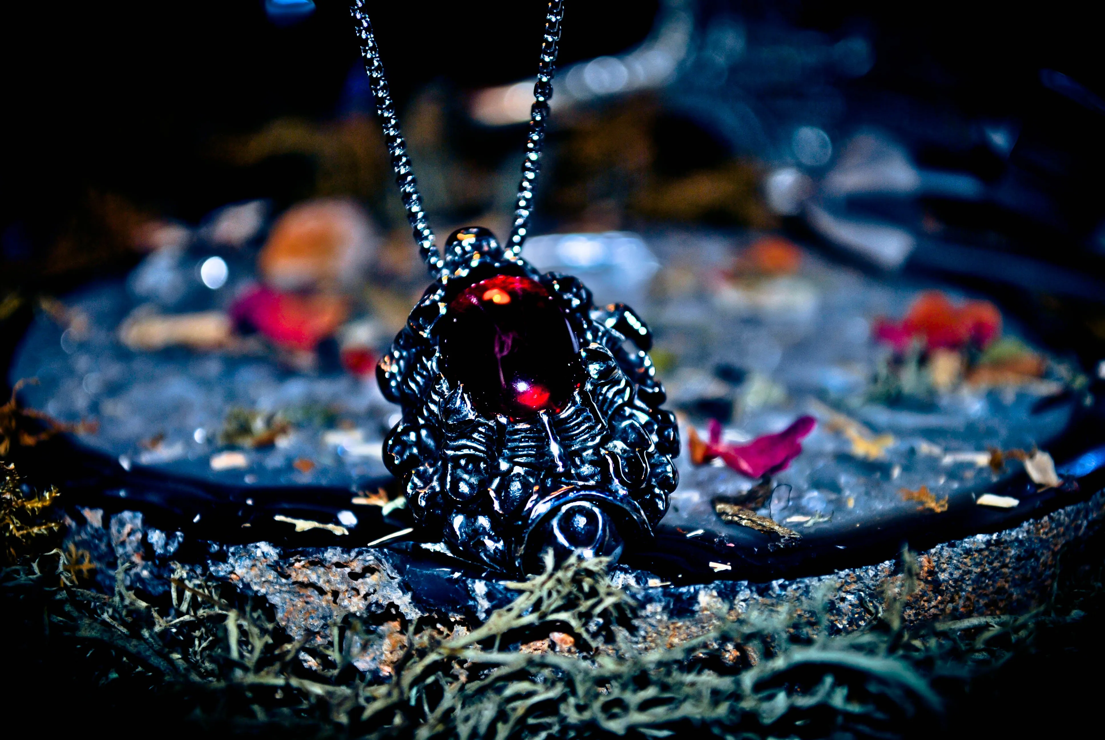 ** RARE ** Haunted SANGUINE VAMPIRE Amulet of Eternal Wealth and IMMORTALITY! $$$ Pendant of ULTIMATE Wealth 33 Money & Luck Spells PARANORMAL VAMP! $$$