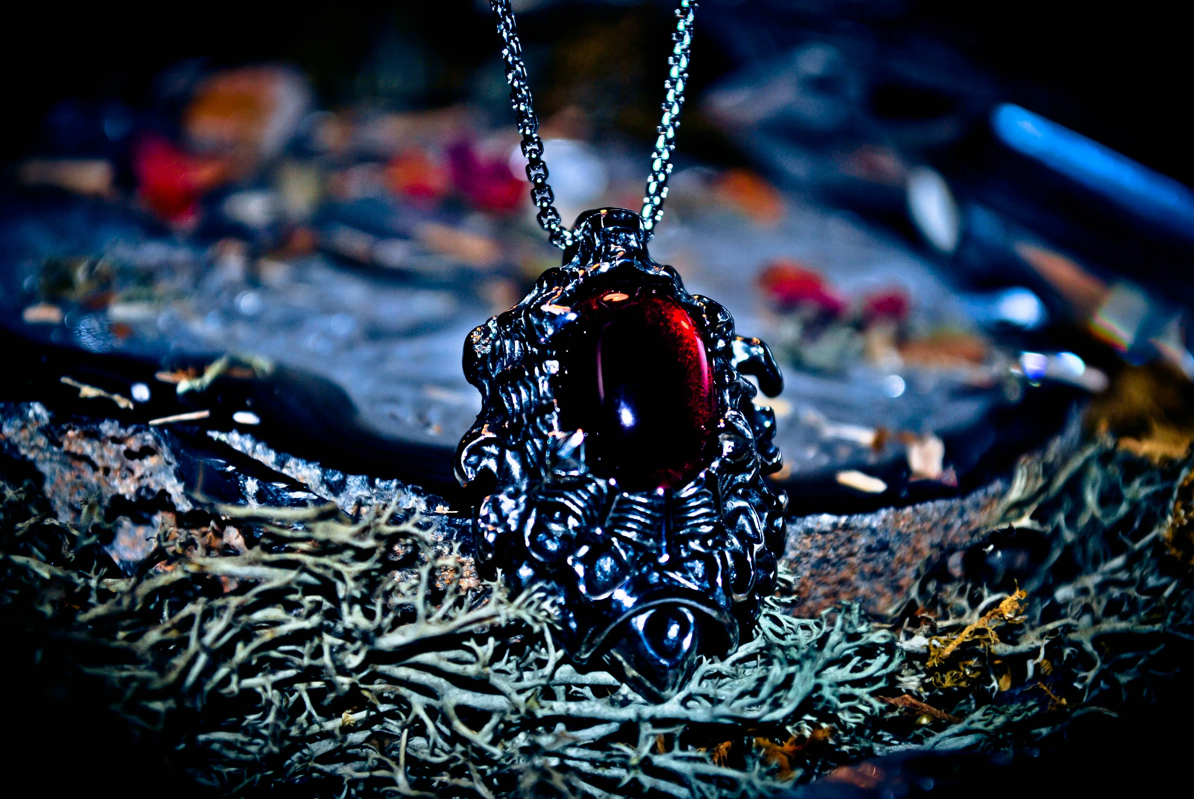 ** RARE ** Haunted SANGUINE VAMPIRE Amulet of Eternal Wealth and IMMORTALITY! $$$ Pendant of ULTIMATE Wealth 33 Money & Luck Spells PARANORMAL VAMP! $$$